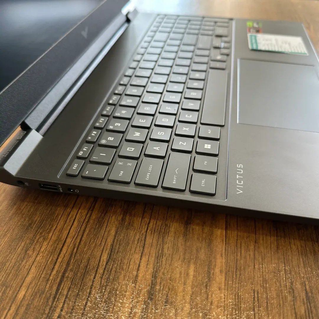 لپتاپ اپنباکس گیمینگ اچ پی ویکتوس 15.6 اینچ   Hp Victus 15 Ryzen 7 260W | Ram 16GB DDR5 | 1TB SSD | 8GB RTX 5050 | 15.6 inch FHD 144 Hz