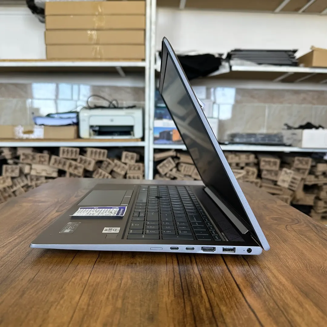 لپتاپ استوک ورک استیشن اچ پی زدبوک فایرفلای 15.6 اینچ Hp Zbook Firefly 15 G7 | i7 10610U | Ram 16GB DDR4 | 512GB SSD | 15.6 inch  FHD
