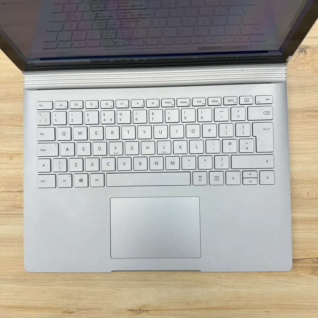 لپتاپ استوک مایکروسافت سرفیس بوک 3  13.5 اینچ Microsoft Surface Book 3 | Core i7 1065G7 | Ram 16GB DDR5 | 256GB SSD | 4GB GTX 1650 Max-Q Design | 13.5 inch  3K Touch