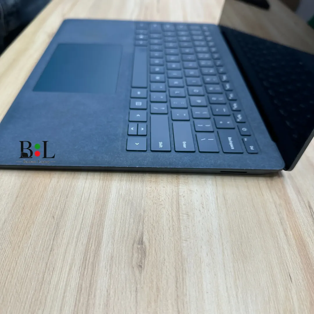 لپتاپ استوک مایکروسافت سرفیس لپتاپ 3 13.5 اینچ Microsoft Surface Laptop 3 | Core i7 1065G7 | Ram 16GB DDR4 | 512GB SSD | Intel Iris Plus | 13.5” 2K Touch