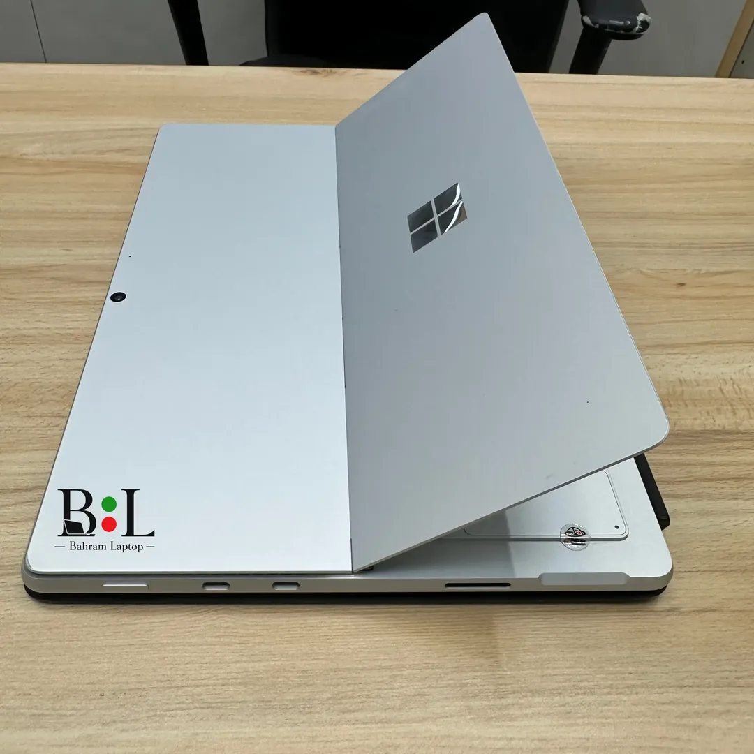 لپتاپ استوک مایکروسافت سرفیس پرو 8 13 اینچ  Microsoft Surface Pro 8 | Core i7 1185G7 | Ram 16GB DDR4 | 512GB SSD | Intel Iris Xe | 13 inch 2K Touch