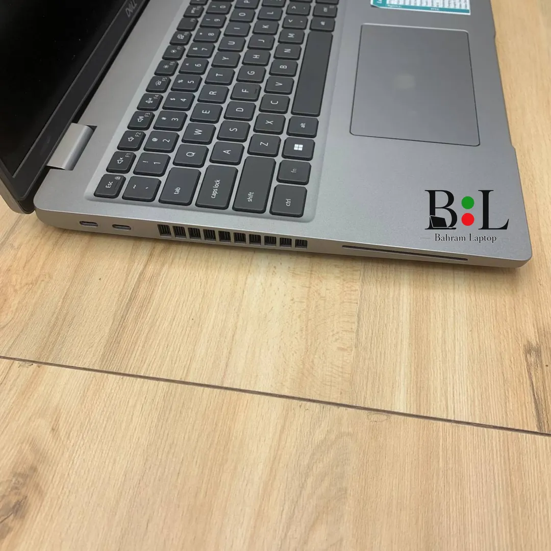 لپتاپ استوک دل لاتیتود 5530 15.6 اینچ Dell Latitude 5530 | Intel Core i7 1265U | Ram 16GB DDR4 | 256GB SSD | Intel Iris Xe Graphics | 15.6 inch FHD
