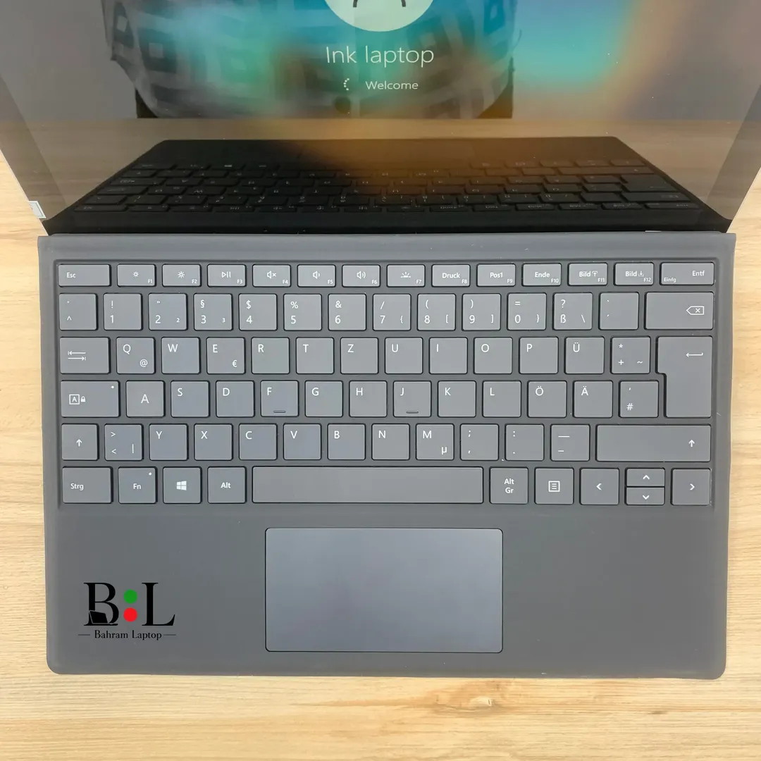 لپتاپ استوک مایکروسافت سرفیس پرو 5 سیم کارت خور 12.3 اینچ MicroSoft Surface Pro 5 | Intel Core i5-7300U | Ram 8GB DDR3 | 256GB SSD | HD Graphics 620 | 12.3 inch Touch Sim