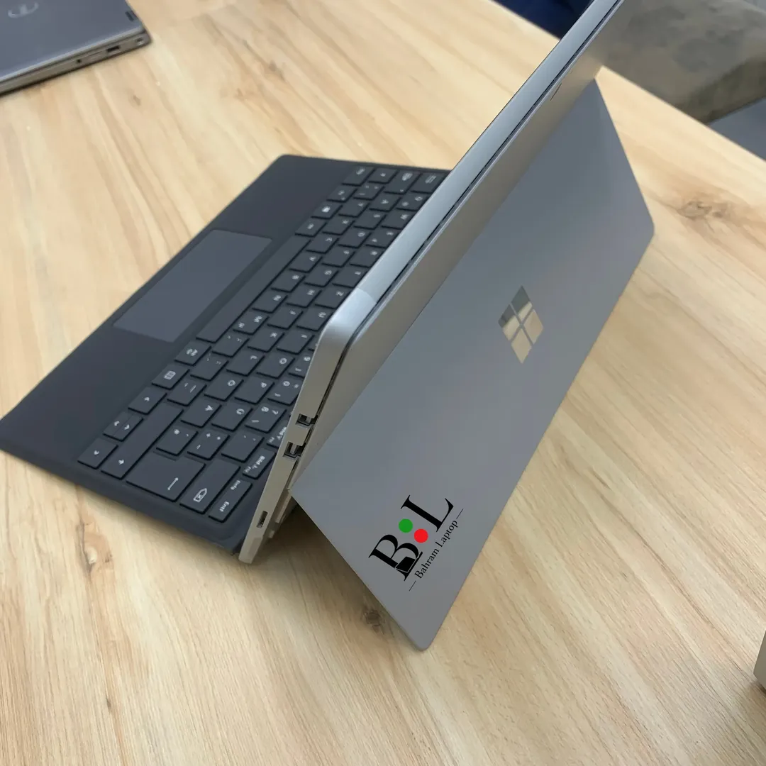 لپتاپ استوک مایکروسافت سرفیس پرو 5 سیم کارت خور 12.3 اینچ MicroSoft Surface Pro 5 | Intel Core i5-7300U | Ram 8GB DDR3 | 256GB SSD | HD Graphics 620 | 12.3 inch Touch Sim