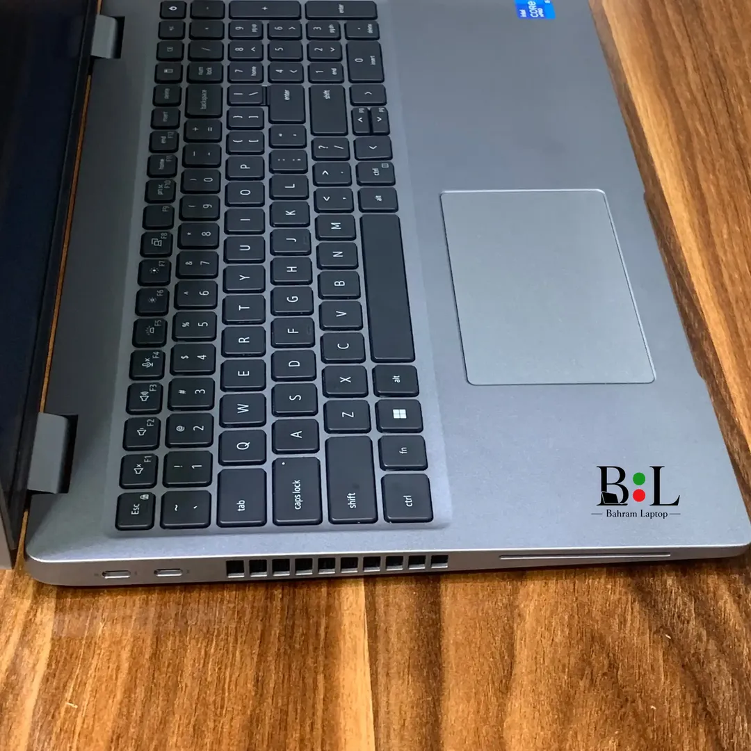 لپتاپ استوک دل لاتیتود 5520 15.6 اینچ Dell Latitude 5520 | Intel Core i5-1145G7 | Ram 16GB DDR4 | 512GB SSD | Intel UHD Graphics | 15.6 inch FHD