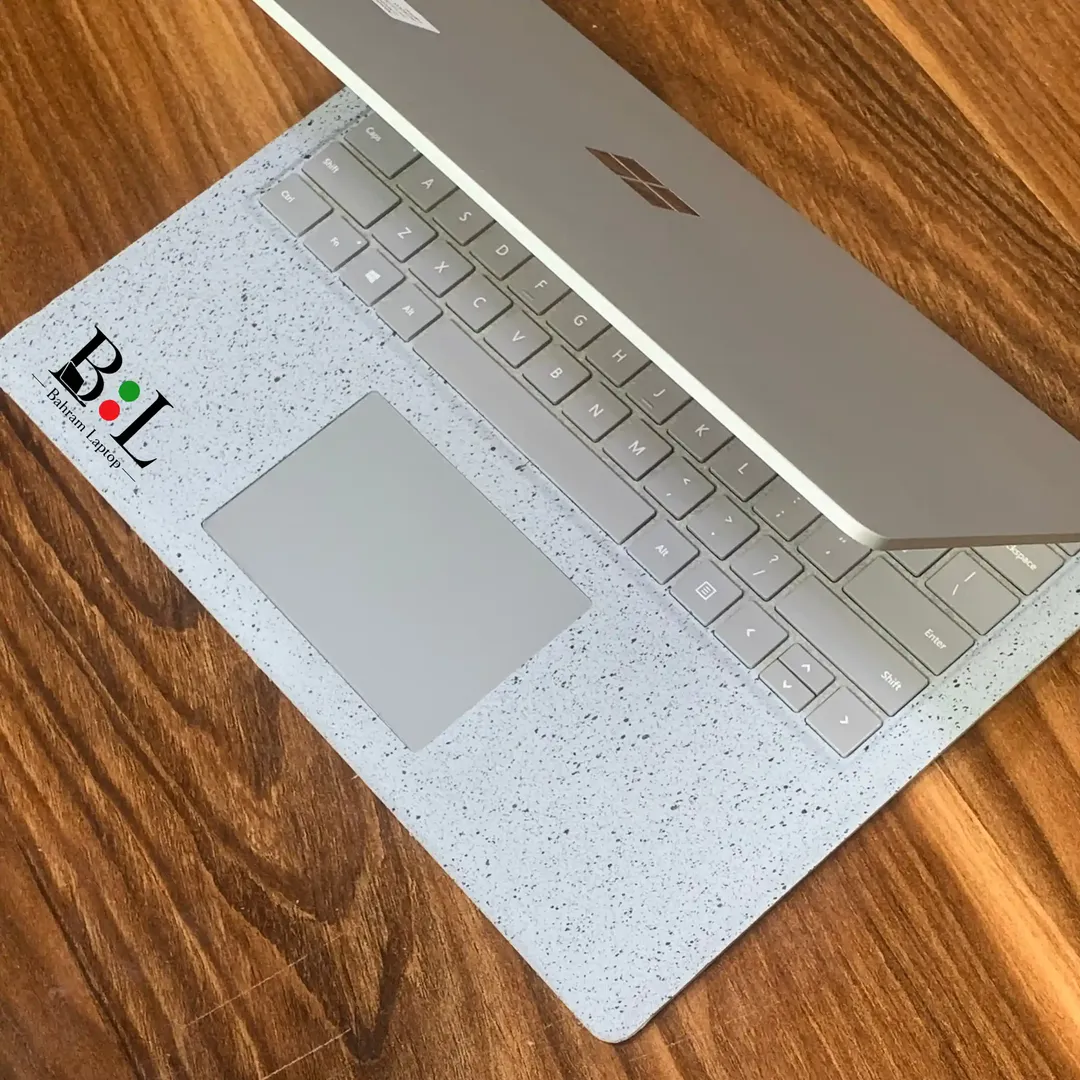 لپتاپ استوک مایکروسافت سرفیس لپتاپ 1 13.5 اینچ MicroSoft Surface Laptop 1 | Intel Core i7-7660U | Ram 8GB DDR3 | 256GB SSD | Intel Iris Plus 640 | 13.5 inch Touch