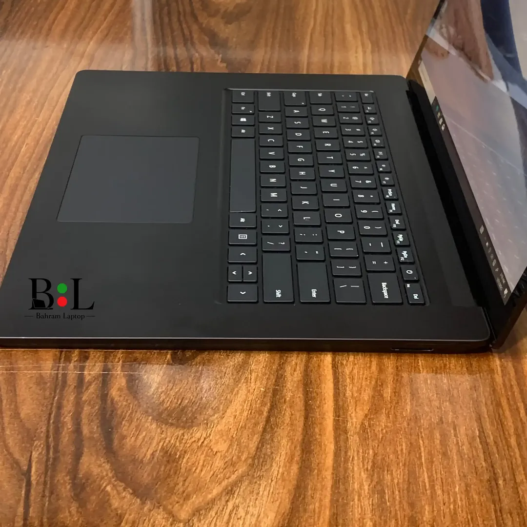 لپتاپ استوک مایکروسافت سرفیس لپتاپ 4 15 اینچ  MicroSoft Surface Laptop 4 | Intel Core i7-1185G7 | Ram 16GB DDR4 | 256GB SSD | Intel Iris Xe Graphics | 15 inch Touch