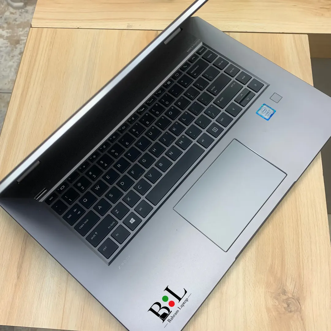 لپتاپ استوک اچ پی زدبوک استدیو 15.6 اینچ Hp Zbook Studio G5 | Intel Core i7-8850H | Ram 16GB DDR4 | 512GB SSD | 4GB Quadro P1000 | 15.6 inch FHD