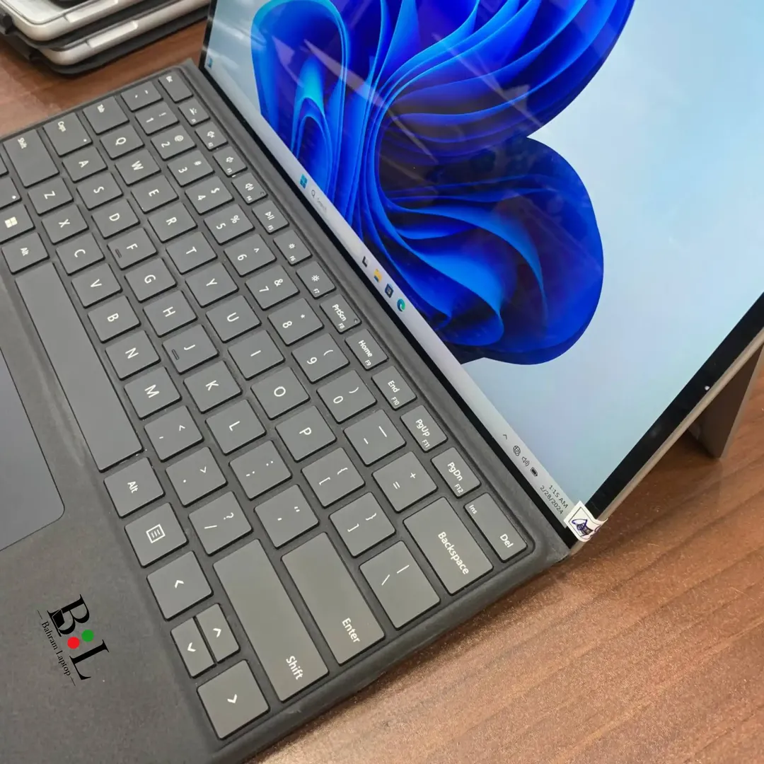 لپتاپ استوک مایکروسافت سرفیس پرو 8 13 اینچMicrosoft Surface Pro 8 | Intel Core i5-1145G7 | Ram 16GB DDR4 | 256GB SSD | Intel Iris Xe Graphics | 13 inch 2K Touch Sim