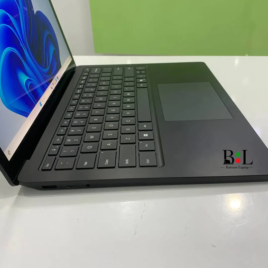 لپتاپ استوک ماکروسافت سرفیس لپتاپ 6 1.5 اینچ Microsoft Surface Laptop 6 | Intel Core Ultra 7-165H | Ram 16GB DDR5 | 256GB SSD | Intel Arc Graphics | 13.5 inch Touch