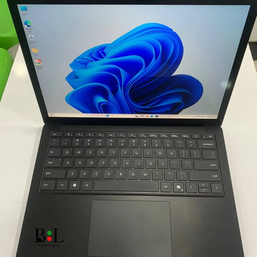 لپتاپ استوک ماکروسافت سرفیس لپتاپ 6 1.5 اینچ Microsoft Surface Laptop 6 | Intel Core Ultra 7-165H | Ram 16GB DDR5 | 256GB SSD | Intel Arc Graphics | 13.5 inch Touch